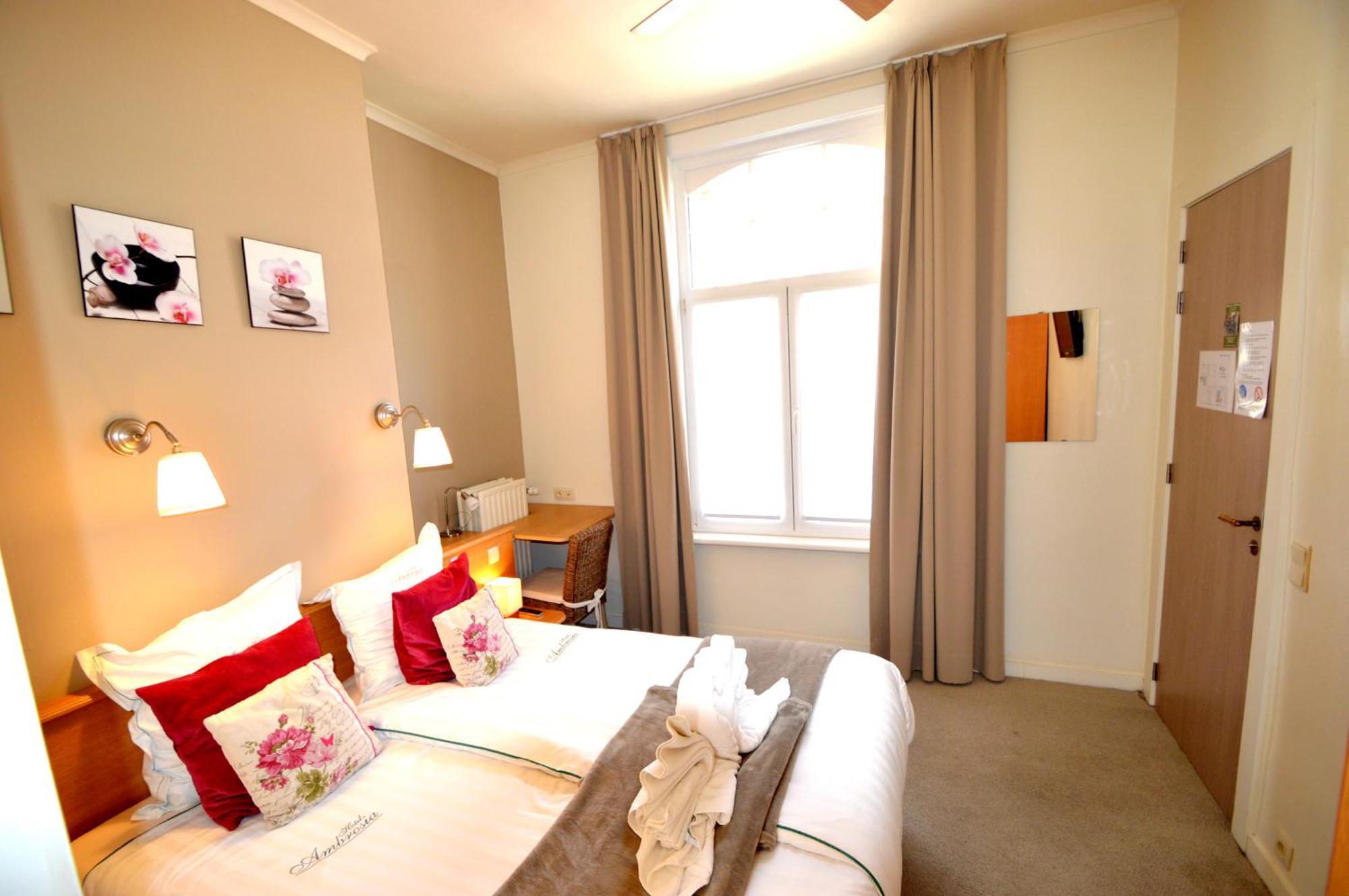 Hotel Ambrosia Ieper Eksteriør bilde