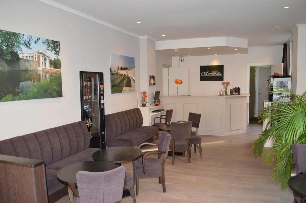 Hotel Ambrosia Ieper Eksteriør bilde